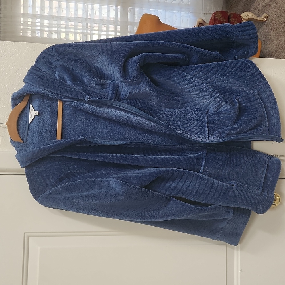 Coral Bay XL blue sherpa hoodie